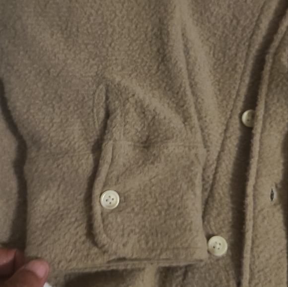 Shacket - Picture 1 of 5